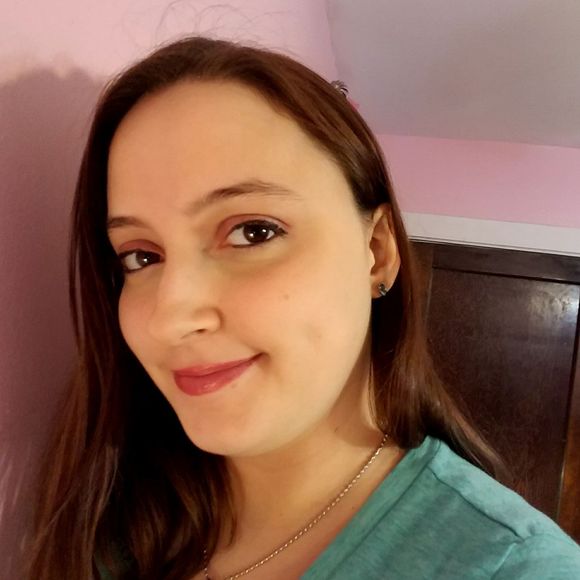 Meet your Posher, Jessica - Picture 1 of 1